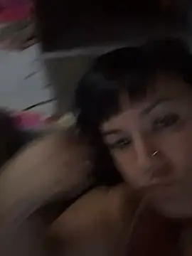 Snapshot of valen1891 chatting on 01/15/26, 03:54 valen1891 online show from 01/15/26, 03:54