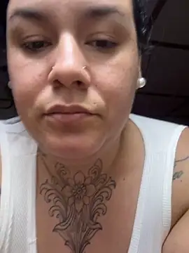 valen1891 online show from 10/27/25, 03:18