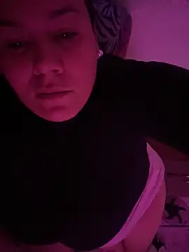 valen1891 online show from 10/27/25, 06:20