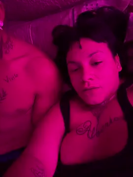 Snapshot of valen1891 chatting on 03/20/26, 04:02 valen1891 online show from 03/20/26, 04:02