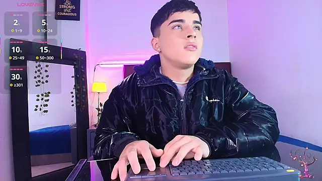 Lucass love online show from 10/28/25, 04:50