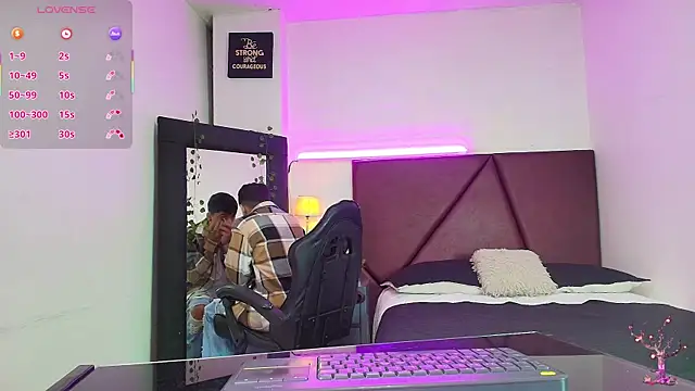 Lucass love online show from 10/09/25, 01:22