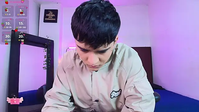 Lucass love online show from 11/14/25, 04:32