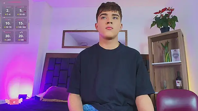 Lucass love online show from 02/12/26, 07:24