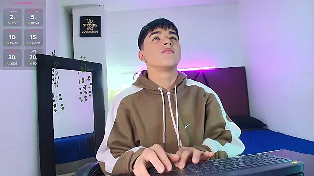 Lucass love online show from 10/04/25, 06:09