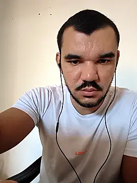 Anonimo1997 online show from 01/16/26, 01:48