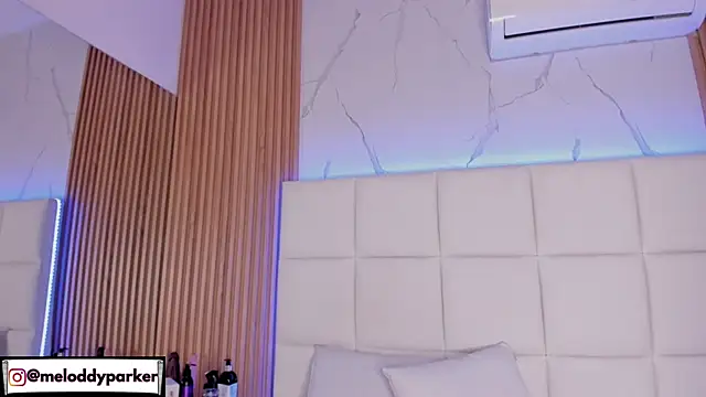 Meloddy Parkerr  online show from 02/28/26, 01:16