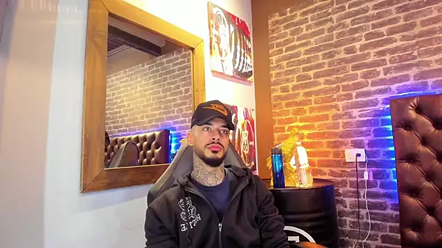 VinzenzRizzo online show from 11/15/25, 04:49