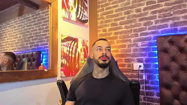 VinzenzRizzo online show from 12/04/25, 04:33