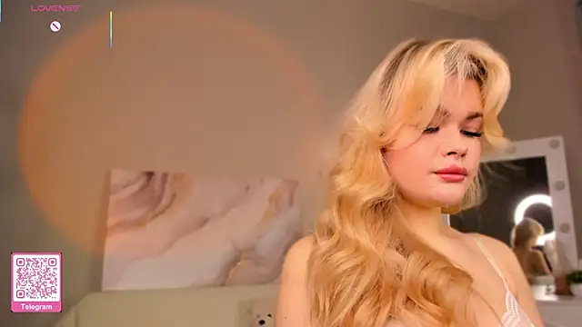 ShyEmma  online show from 02/07/26, 01:24