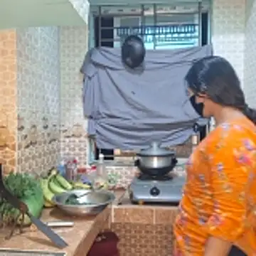 Bristy- online show from 12/01/25, 12:17