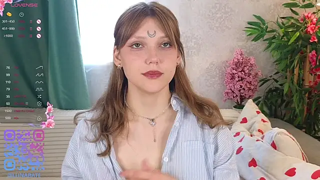 Lunabate online show from 10/10/25, 05:08