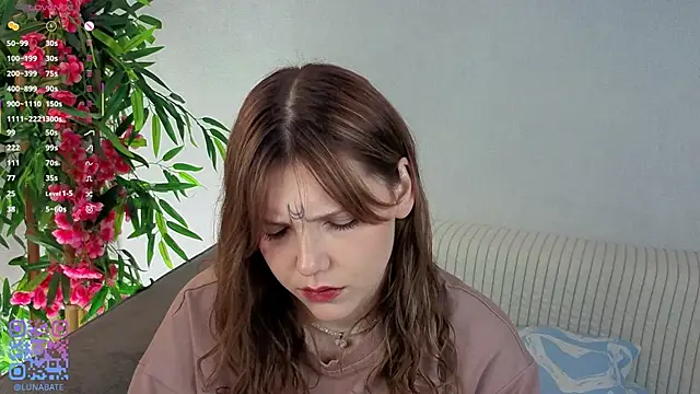 Lunabate online show from 12/03/25, 05:19