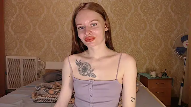 Kitkaat00 online show from 04/18/26, 07:07