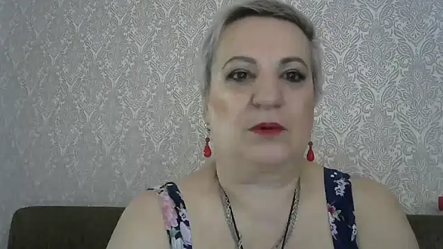 StarNicole online show from 10/06/25, 05:41