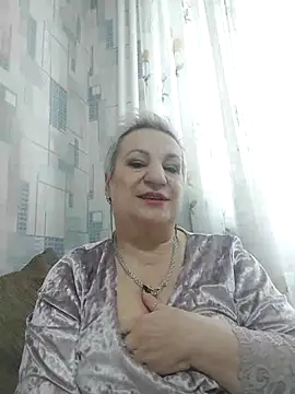 StarNicole online show from 12/22/25, 08:47