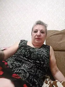 StarNicole online show from 11/25/25, 06:14