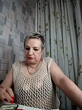 StarNicole online show from 11/14/25, 01:15