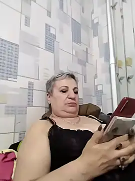 StarNicole online show from 06/17/26, 04:50