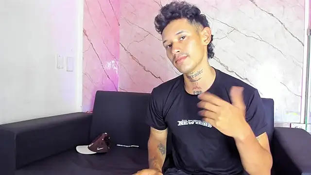 Asthondream  online show from 11/29/25, 10:26