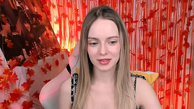 Snapshot of JuliaBrewwer chatting on 10/20/25, 11:33 JuliaBrewwer online show from 10/20/25, 11:33