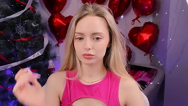 JuliaBrewwer online show from 02/16/26, 02:48