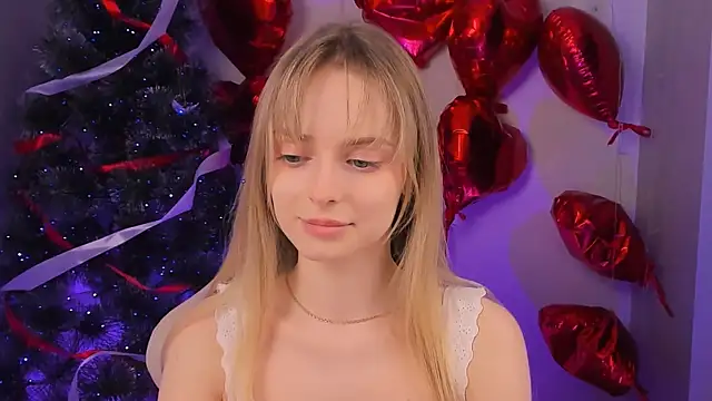 JuliaBrewwer online show from 04/17/26, 06:55