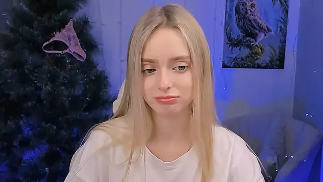 JuliaBrewwer online show from 12/19/25, 02:41