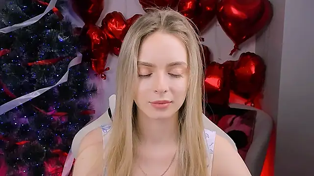 JuliaBrewwer online show from 03/23/26, 02:28