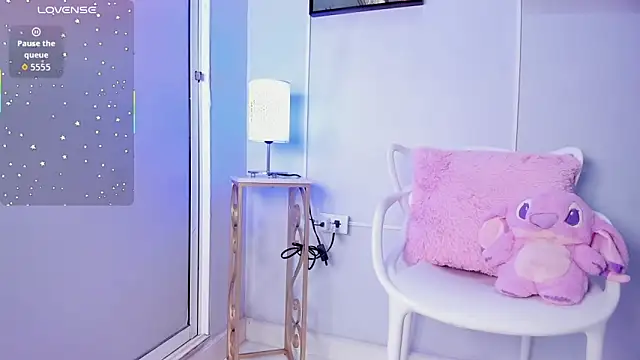 dulce fiore07 online show from 02/04/26, 12:11