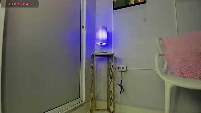 dulce fiore07 online show from 02/23/26, 12:06