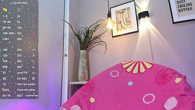 dulce fiore07 online show from 10/15/25, 12:57