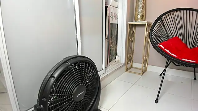 dulce fiore07 online show from 09/30/25, 12:33