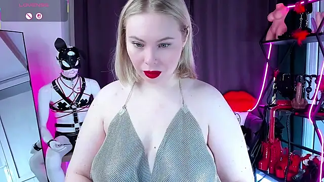 Anna Maxwell online show from 05/06/26, 02:15