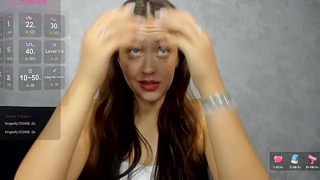 SaraMoren0 online show from 09/12/25, 01:22