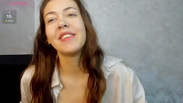 SaraMoren0 online show from 09/14/25, 08:15