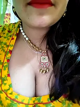 Snapshot of MISS_RIYA14 chatting on 09/11/25, 06:08 MISS RIYA14 online show from 09/11/25, 06:08