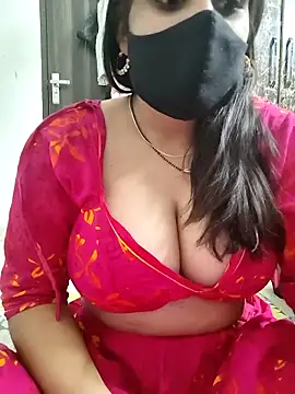 Snapshot of MISS_RIYA14 chatting on 09/30/25, 04:57 MISS RIYA14 online show from 09/30/25, 04:57
