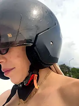 Dayanna adams online show from 01/10/26, 06:25