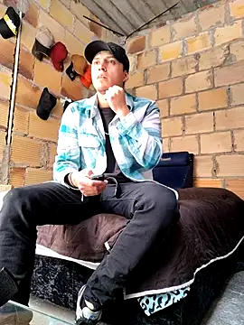 douglaszaens online show from 09/22/25, 04:35