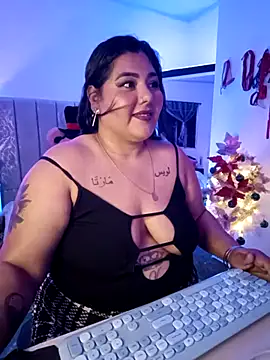 AndreaKinky online show from 12/05/25, 08:13