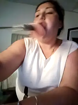 AndreaKinky online show from 12/19/25, 08:55