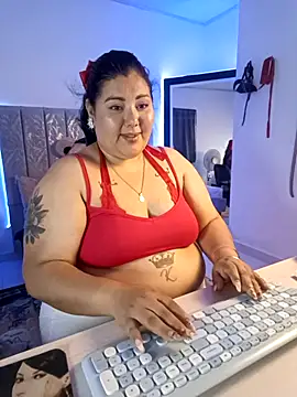 AndreaKinky online show from 10/08/25, 10:50