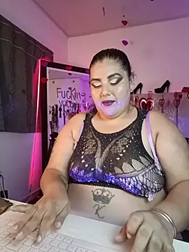 AndreaKinky online show from 02/07/26, 09:17