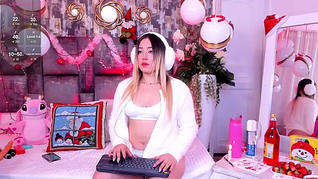 PatyLawrence online show from 12/14/25, 04:40