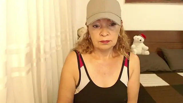 mariansweet  online show from 11/25/25, 09:48