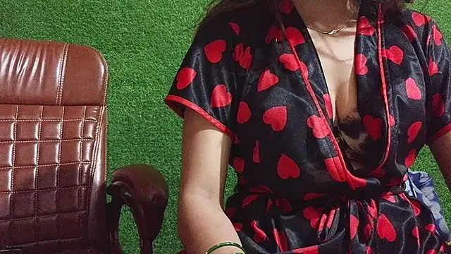 SEXY-SIMI-BHABI online show from 05/14/26, 11:18