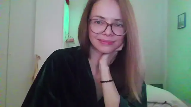 Snapshot of SEA_Dream chatting on 03/23/26, 05:51 SEA Dream online show from 03/23/26, 05:51