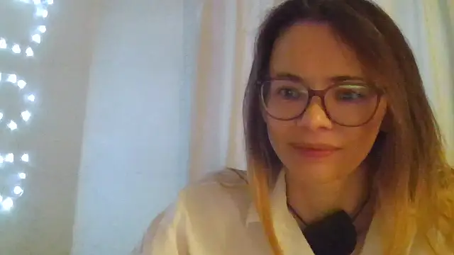 SEA Dream online show from 12/14/25, 04:29