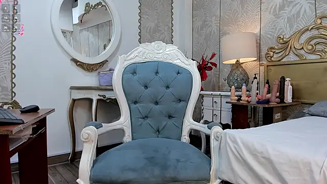 Scarlet  Milff online show from 11/04/25, 08:01